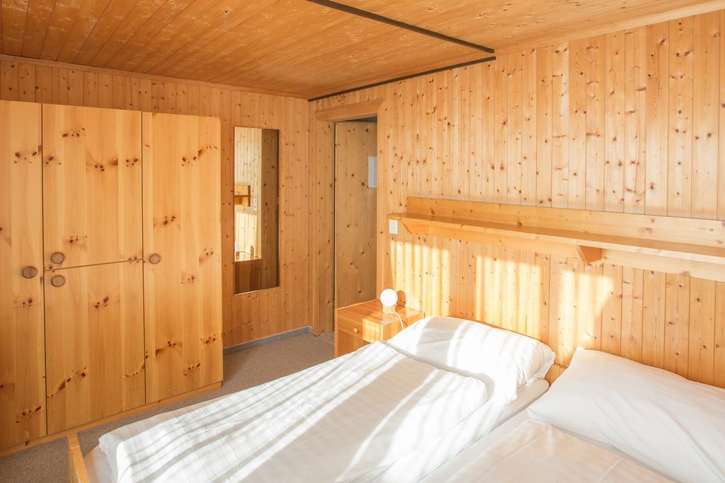 Berghaus Nagens Hostel Флимс Екстериор снимка